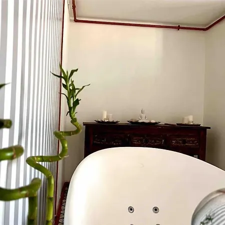 Bijoux In The Centre Of Kadikoy Appartement *